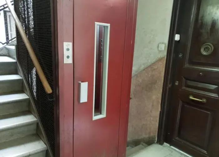 Piquer Con Terraza Barcelona