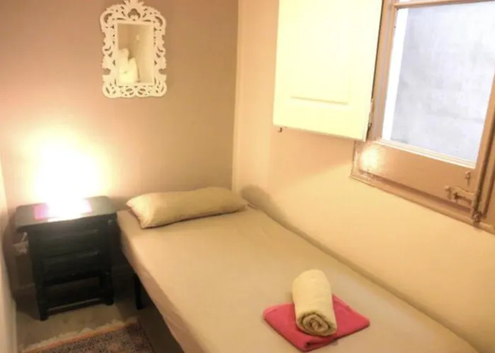 Apartamento Piquer Con Terraza Barcelona